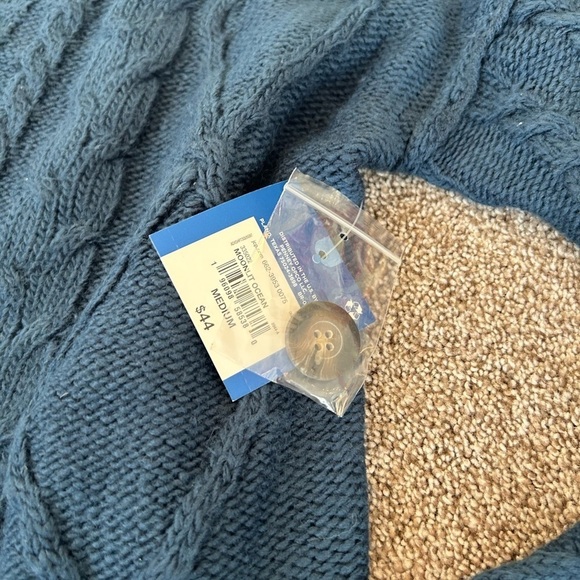 NEW Arizona Blue Knitted Cardigan - Picture 3 of 5